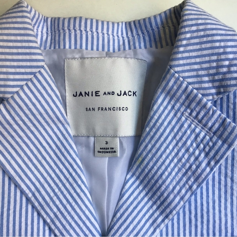 🛍 SOLD 🛍 Janie and Jack Seersucker Stripe Blazer - Picture 4 of 6